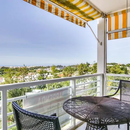 Apartamento Com Vista Para O Mar. Cascais. Apartament *